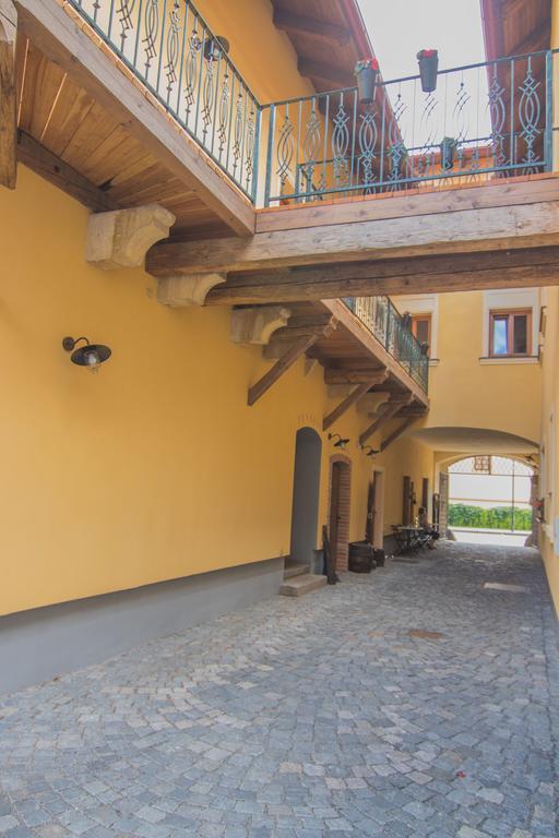 Pension Viktorin Poděbrady Buitenkant foto