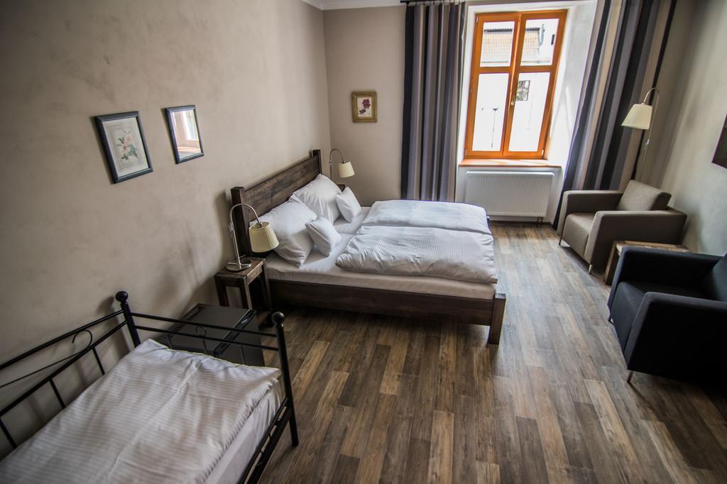 Pension Viktorin Poděbrady Buitenkant foto