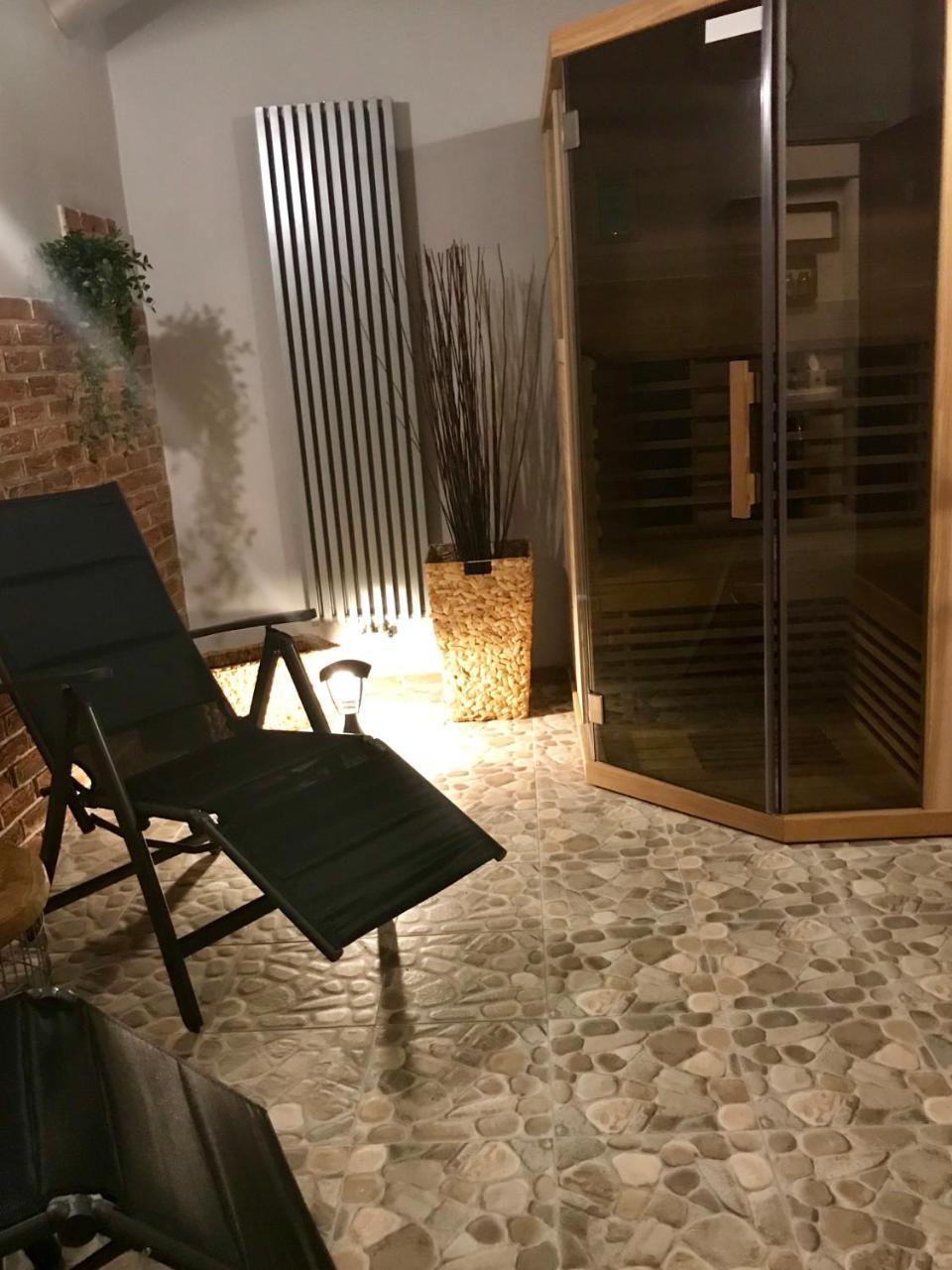 Pension Viktorin Poděbrady Buitenkant foto